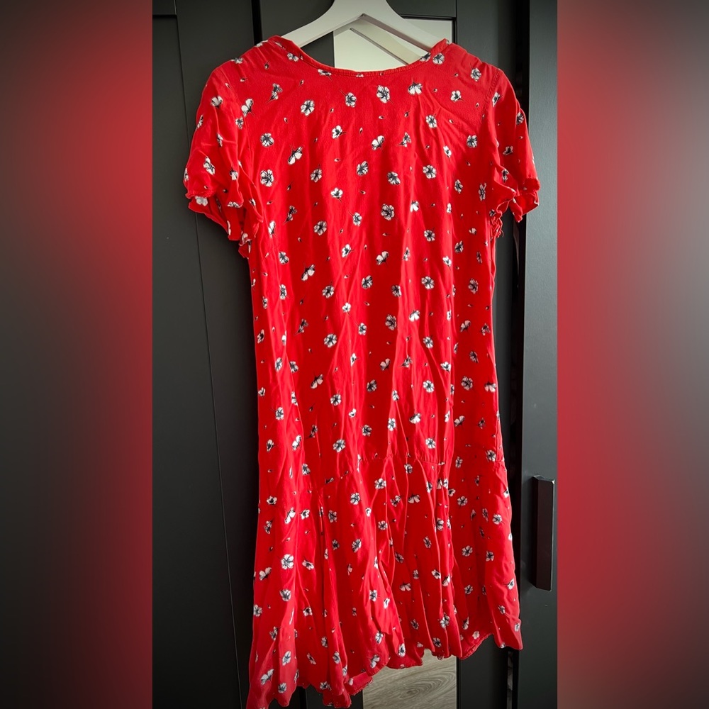 Papaya Patterned Red Knee-length Dress Size 14.